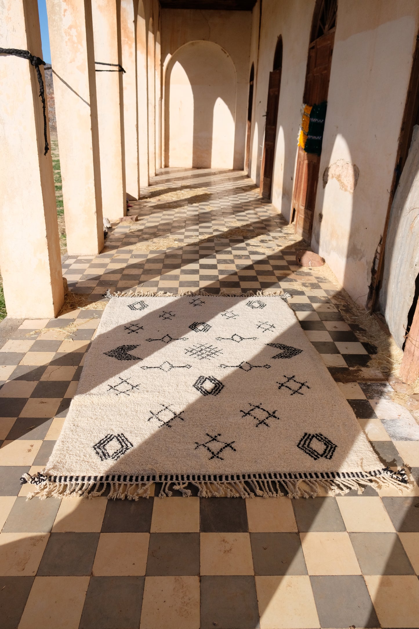 Dywan MRIRT – Ręcznie Tkany, 100% wełna owcza  (120x180 cm)